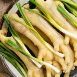 an da gà có collagen không