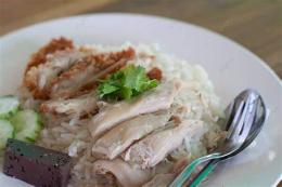 ảnh chụp màn hình cơm gà sốt đa nhân cách