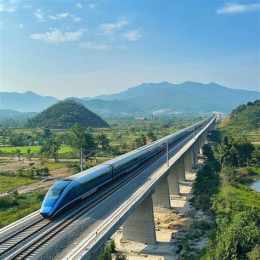 ảnh chụp màn hình ga đường sắt cao tốc bắc - nam tại đà nẵng