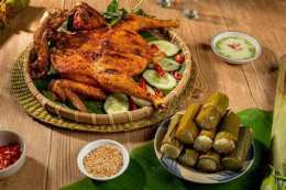 ảnh chụp màn hình gà nướng muối cỏ đà lạt