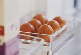 ảnh chụp màn hình trứng gà để tủ lạnh bị đông đá