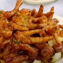 chân gà quái thú hoàng văn thụ đà lạt