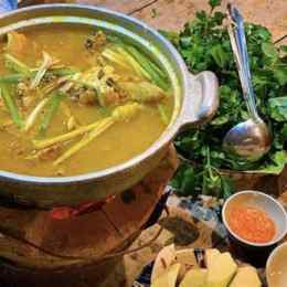 cháo cối gà đá