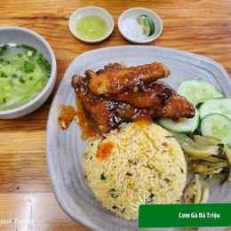 cơm gà bà triệu đà lạt