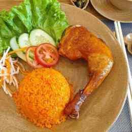 cơm gà da nang