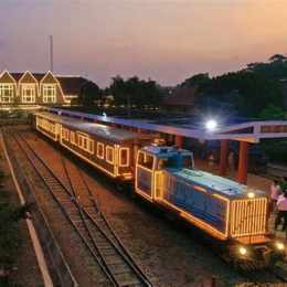 ga xe lửa đà lạt mấy giờ đóng cửa