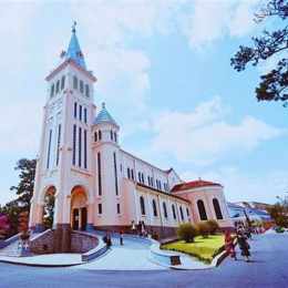 giờ lễ nhà thờ con gà da lat