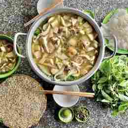 lẩu gà lá é - chi nhánh tao ngộ 2 đà lạt