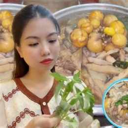 lẩu gà lá é dã chiến đánh giá