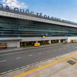 nha ga quoc te da nang airport