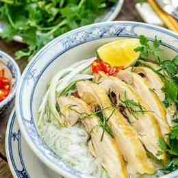 phở gà ngon đống đa