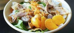 tính năng nổi bật bánh ướt lòng gà long ở đà lạt
