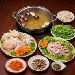 tính năng nổi bật lẩu gà dạ dày heo